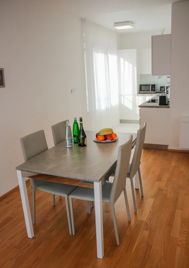 One bedroom apartment